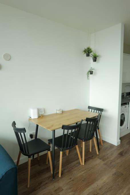 1 Bedroom City Centre Apartment Birmingham Exterior foto